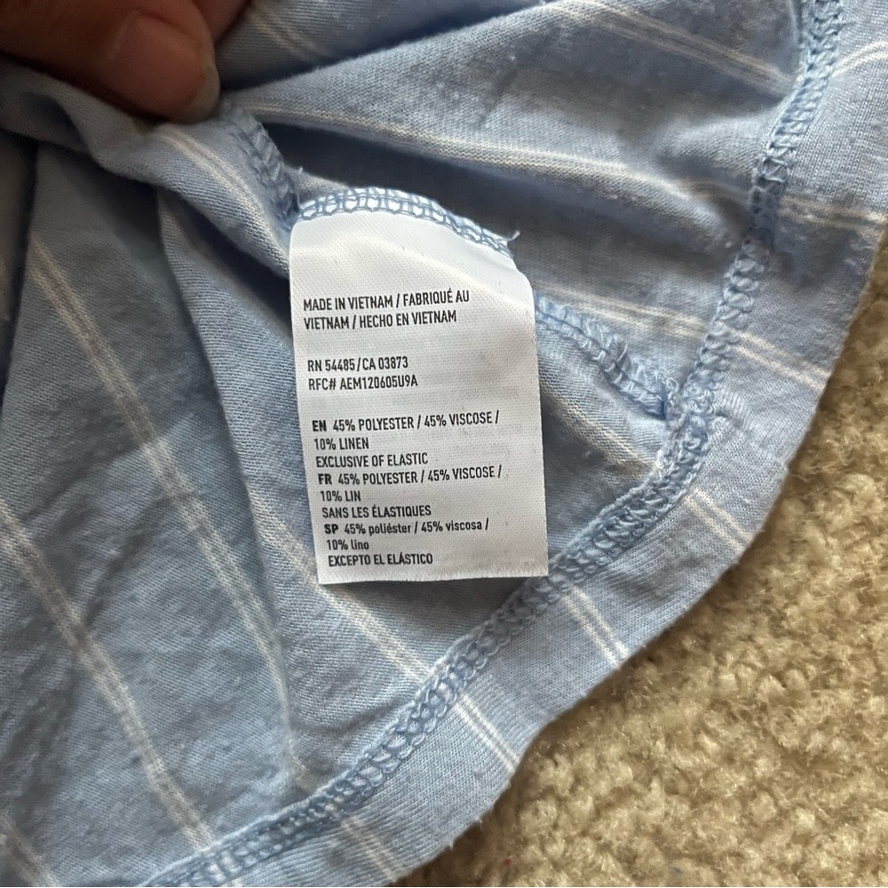 American Eagle Outfitters | Stripped Off Shoulder Top - Picture 4 of 4